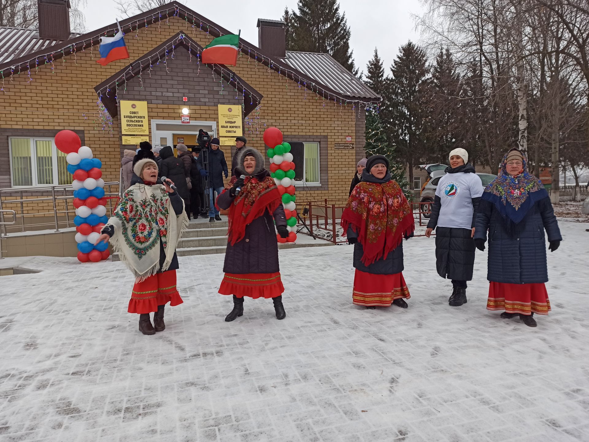 В Чистопольском районе открылось новое здание исполкома сельского поселения (фоторепортаж)