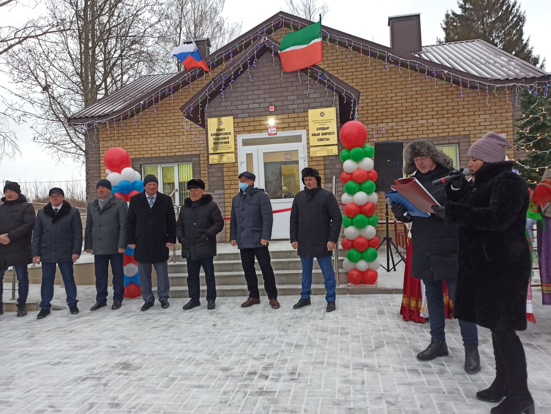 В Чистопольском районе открылось новое здание исполкома сельского поселения (фоторепортаж)