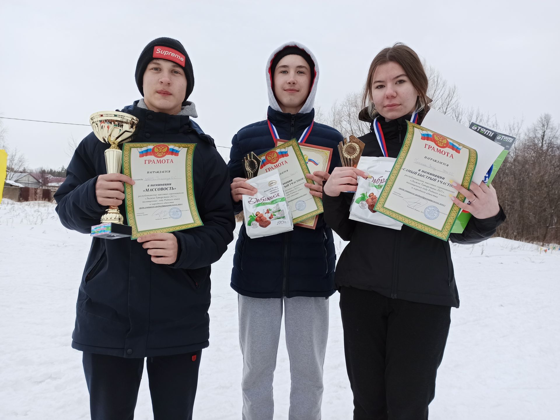 Чистопольцы приняли участие в массовой лыжной гонке (фоторепортаж)