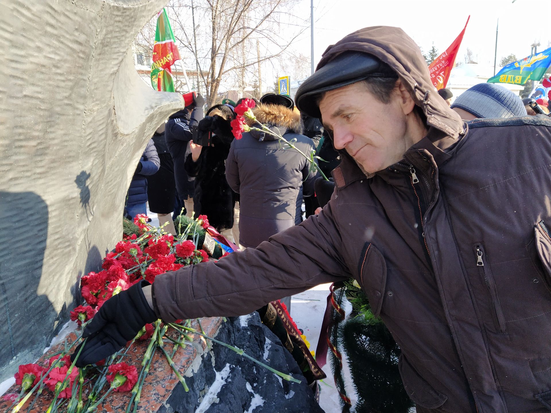 В Чистополе прошел митинг в честь 32-й годовщины вывода войск из Афганистана