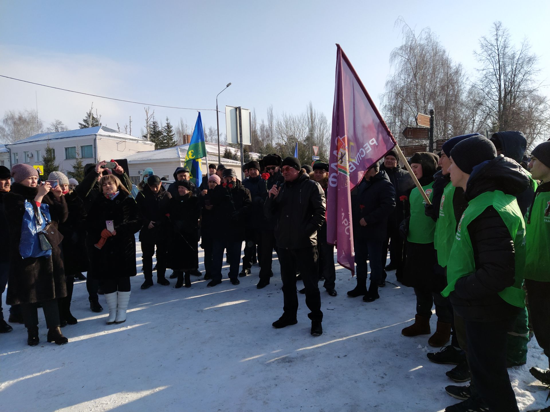 В Чистополе прошел митинг в честь 32-й годовщины вывода войск из Афганистана