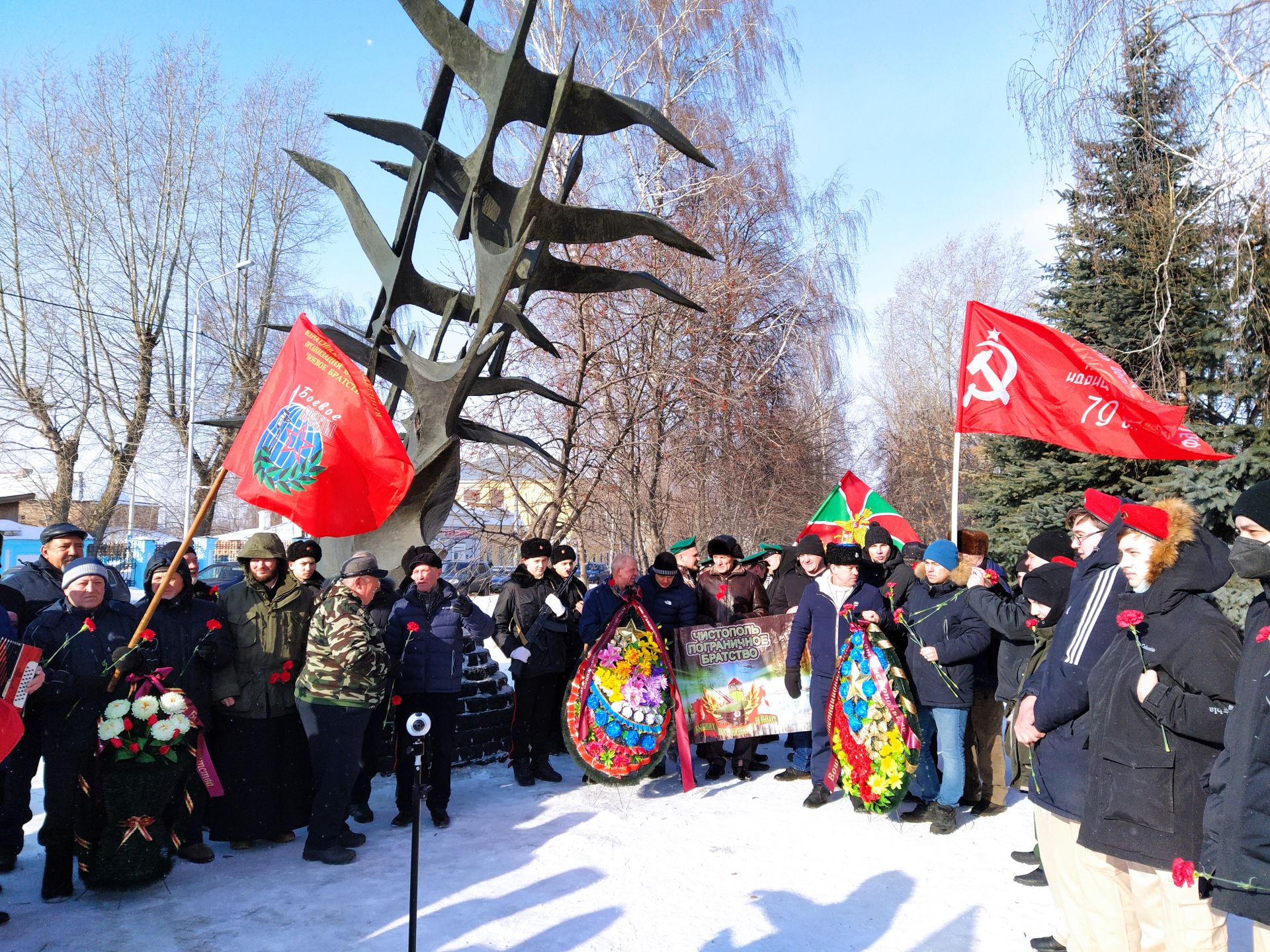 В Чистополе прошел митинг в честь 32-й годовщины вывода войск из Афганистана