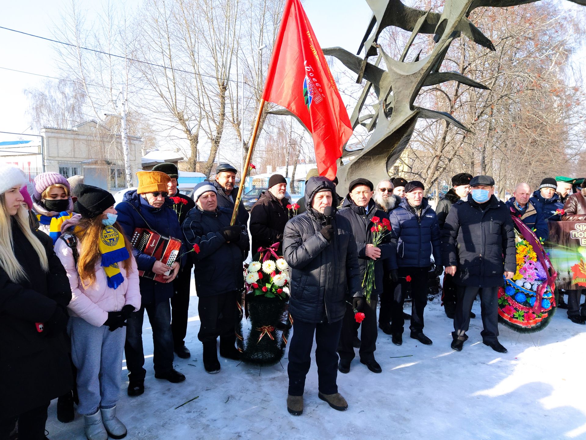 В Чистополе прошел митинг в честь 32-й годовщины вывода войск из Афганистана