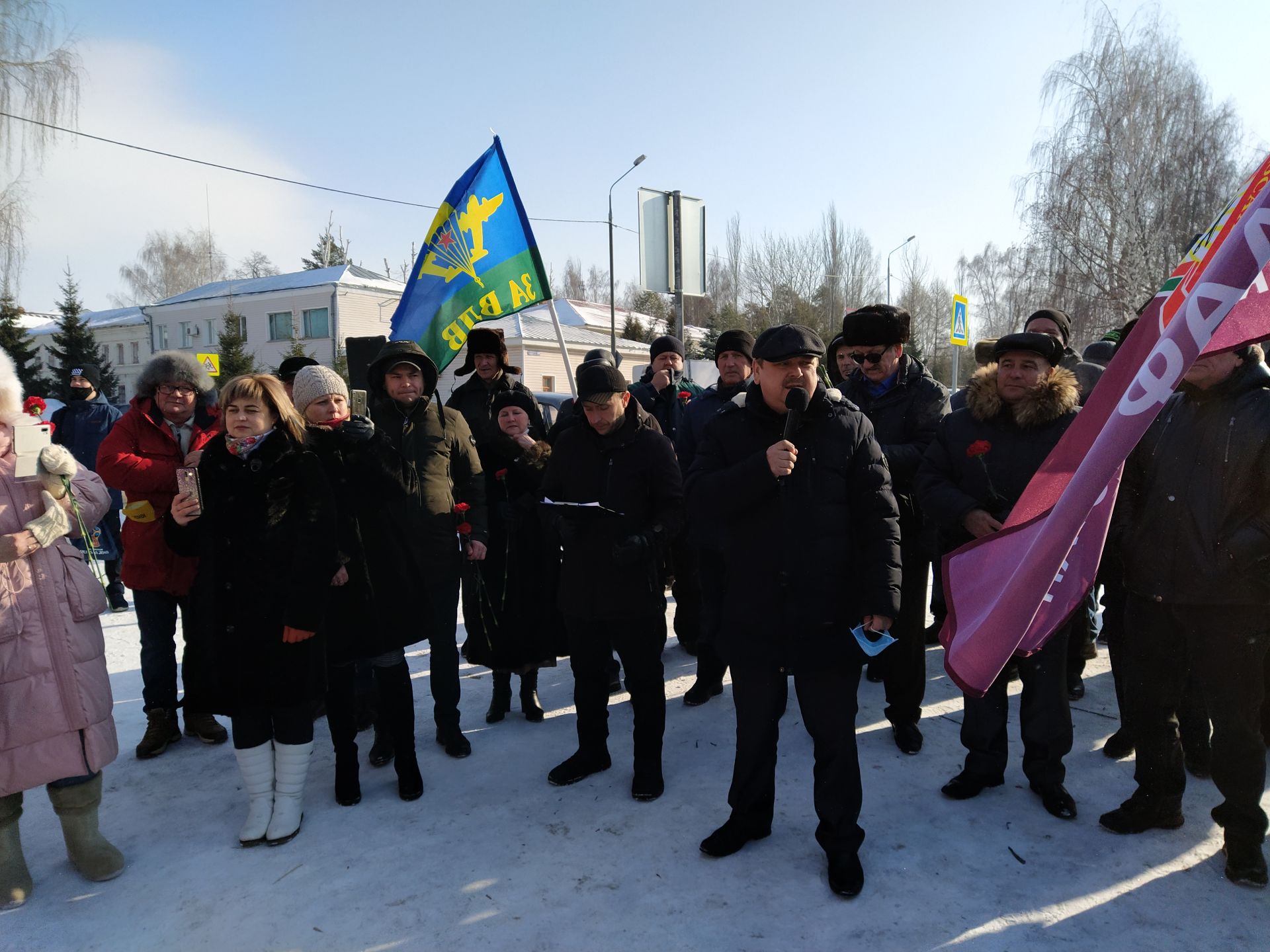 В Чистополе прошел митинг в честь 32-й годовщины вывода войск из Афганистана