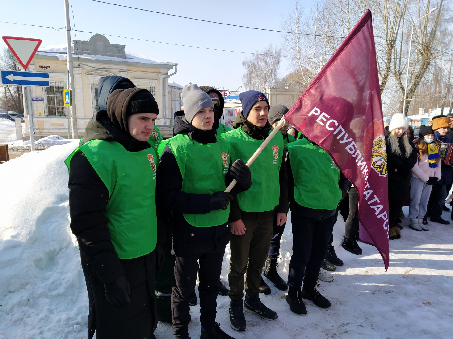 В Чистополе прошел митинг в честь 32-й годовщины вывода войск из Афганистана