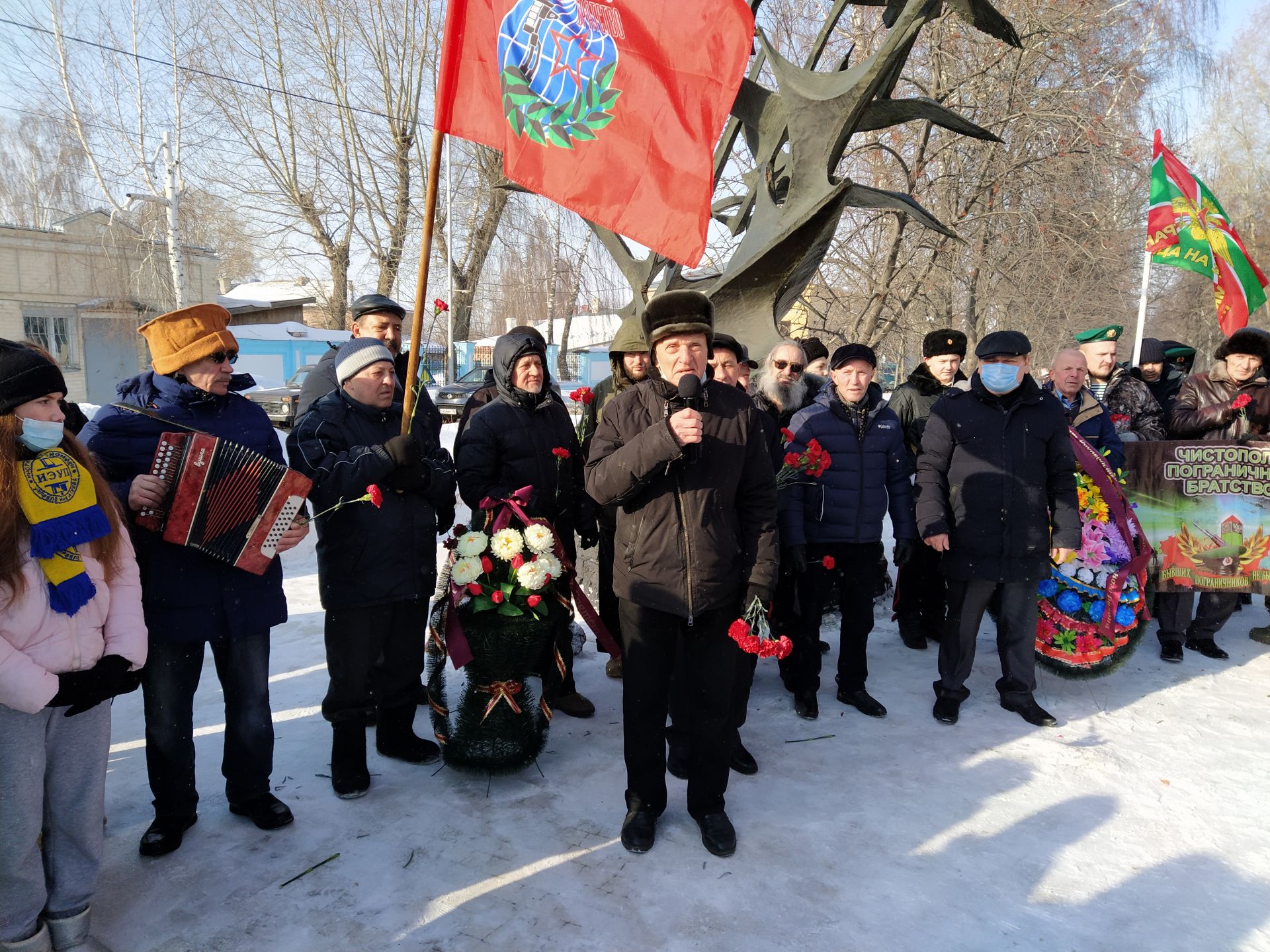 В Чистополе прошел митинг в честь 32-й годовщины вывода войск из Афганистана