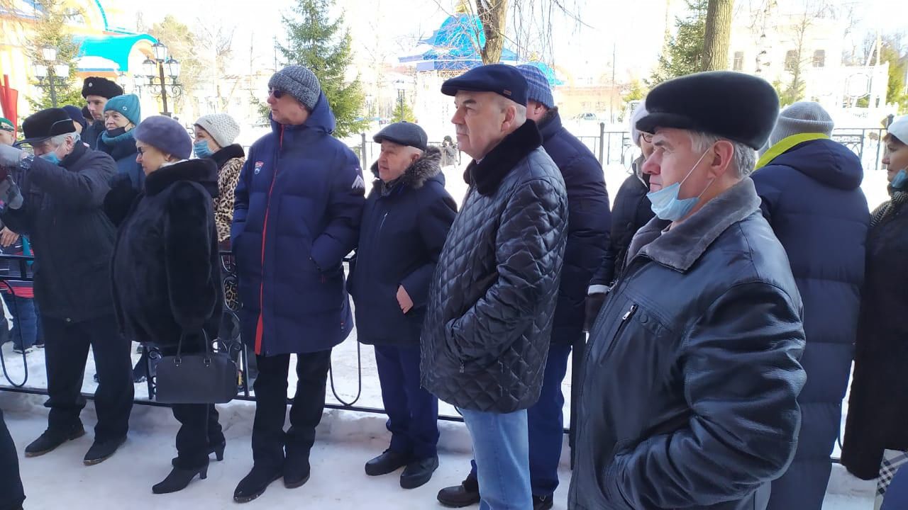 В Чистополе появилась мемориальная доска в честь памяти Нины Харитоновой