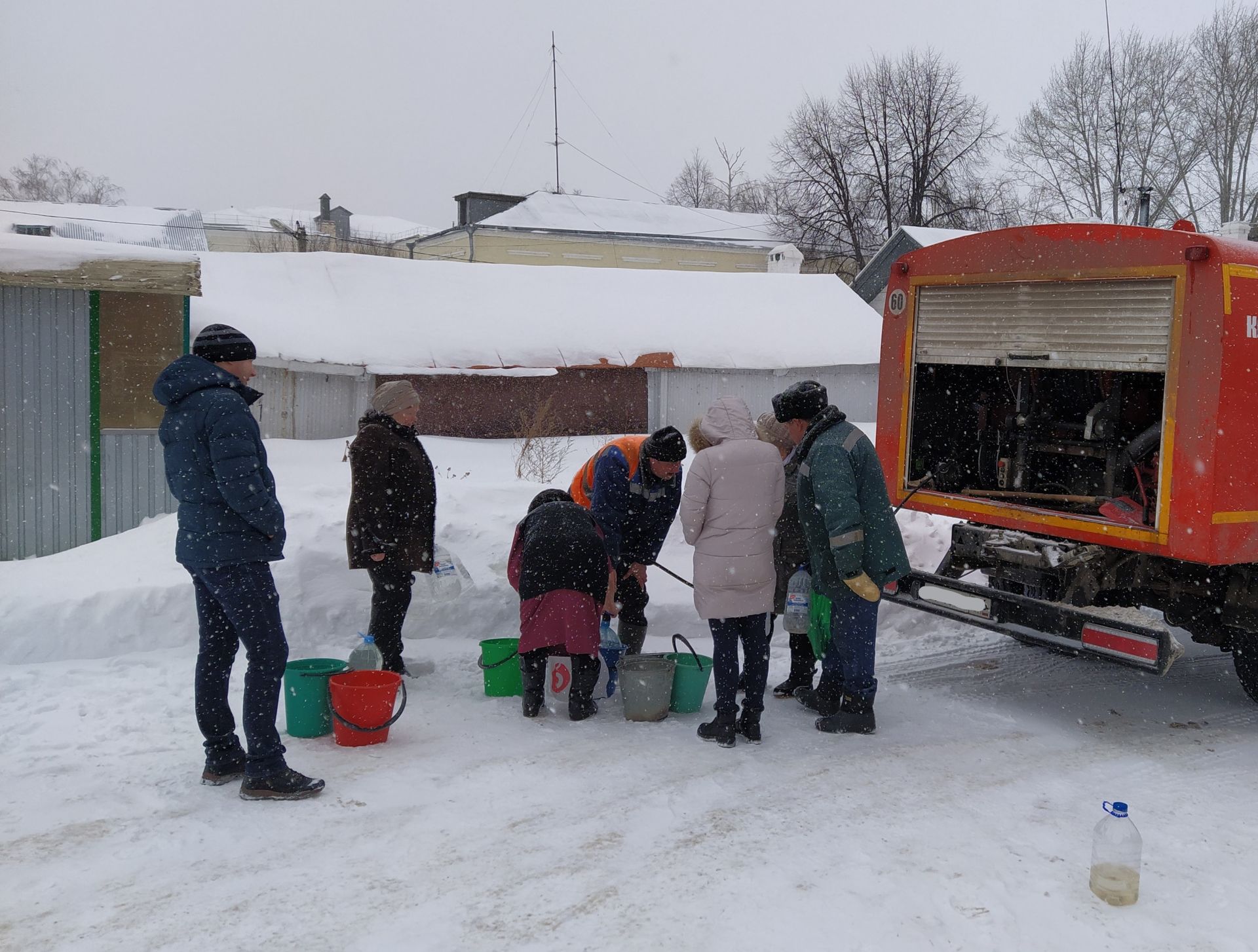 В Чистополе 10 многоквартирных домов и детский сад остаются без воды