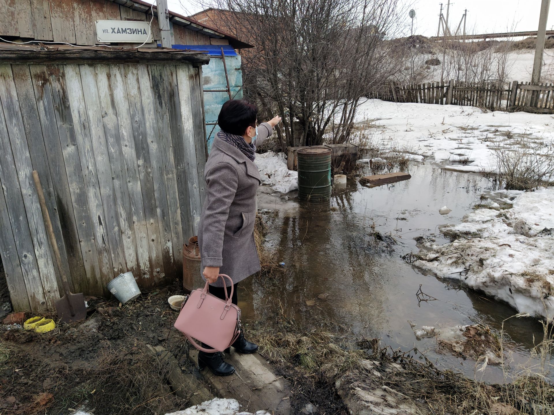 В Чистополе ситуация с подтоплением домов на улице Хамзина повторяется