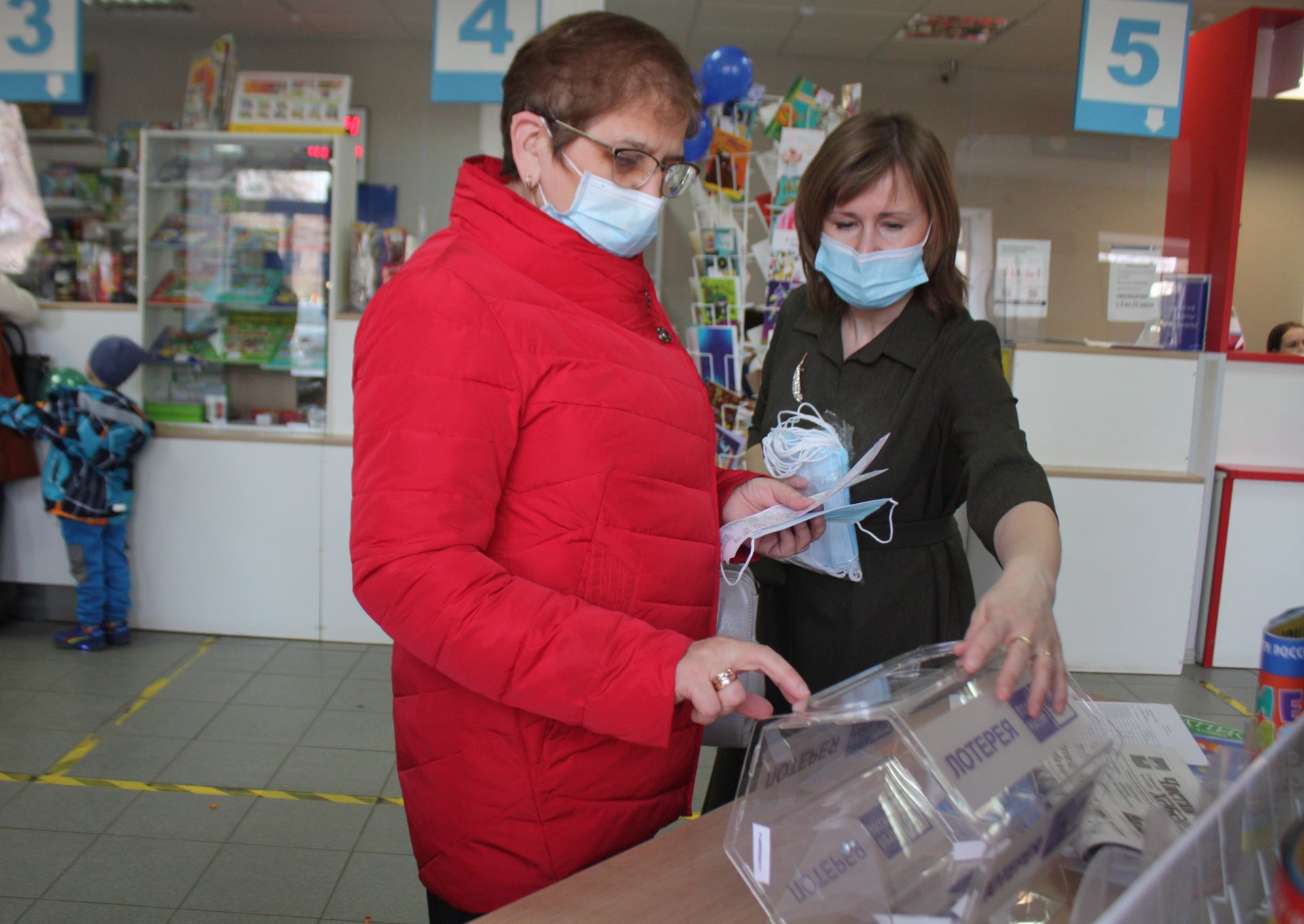 За подписку на районную газету чистопольцы получили призы (Фоторепортаж)