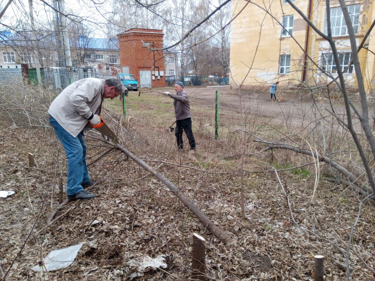 Чистополь присоединился к Всероссийскому субботнику