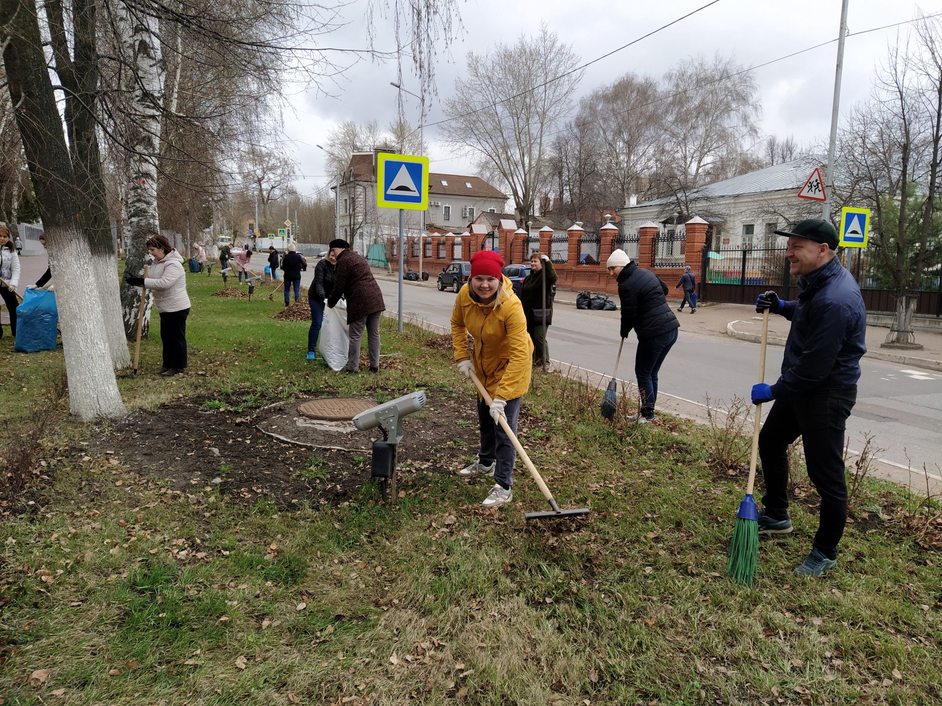 Глава Чистопольского района принял участие во Всероссийском субботнике