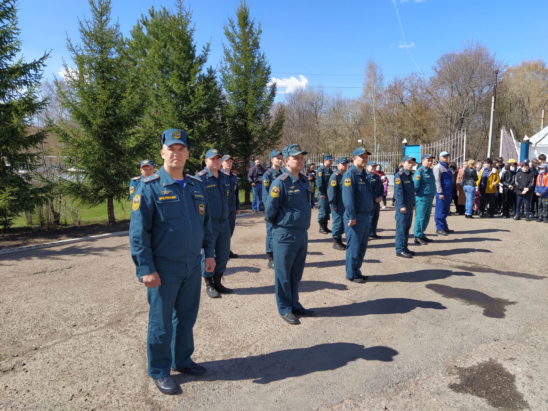 Чистопольские пожарные отметили свой профессиональный праздник (ФОТОРЕПОРТАЖ)