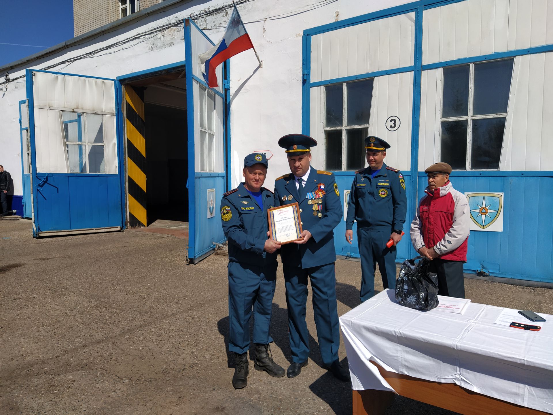 Чистопольские пожарные отметили свой профессиональный праздник (ФОТОРЕПОРТАЖ)