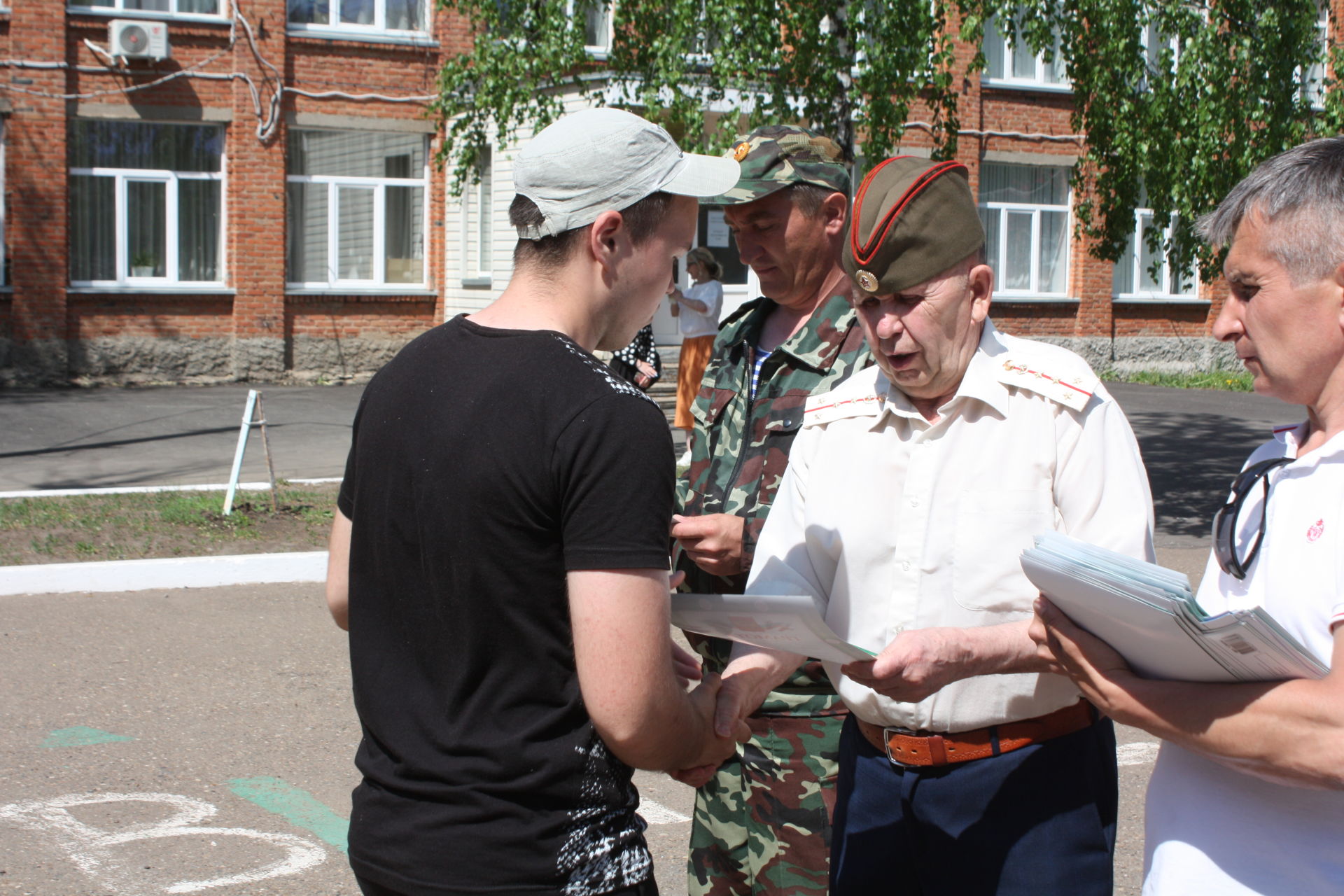 В Чистополе завершились военно-полевые сборы учащихся десятых классов