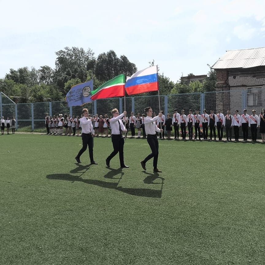 Для выпускников Чистополя прозвенел последний звонок