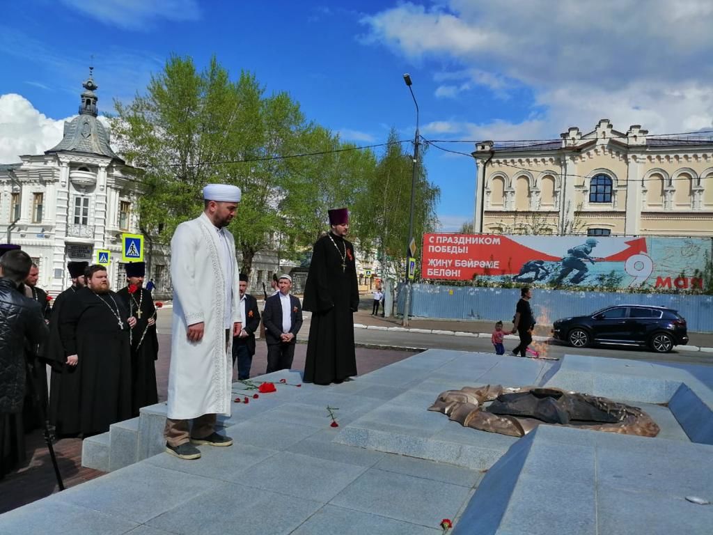 Представители Чистопольского духовенства почтили память участников Великой Отечественной войны