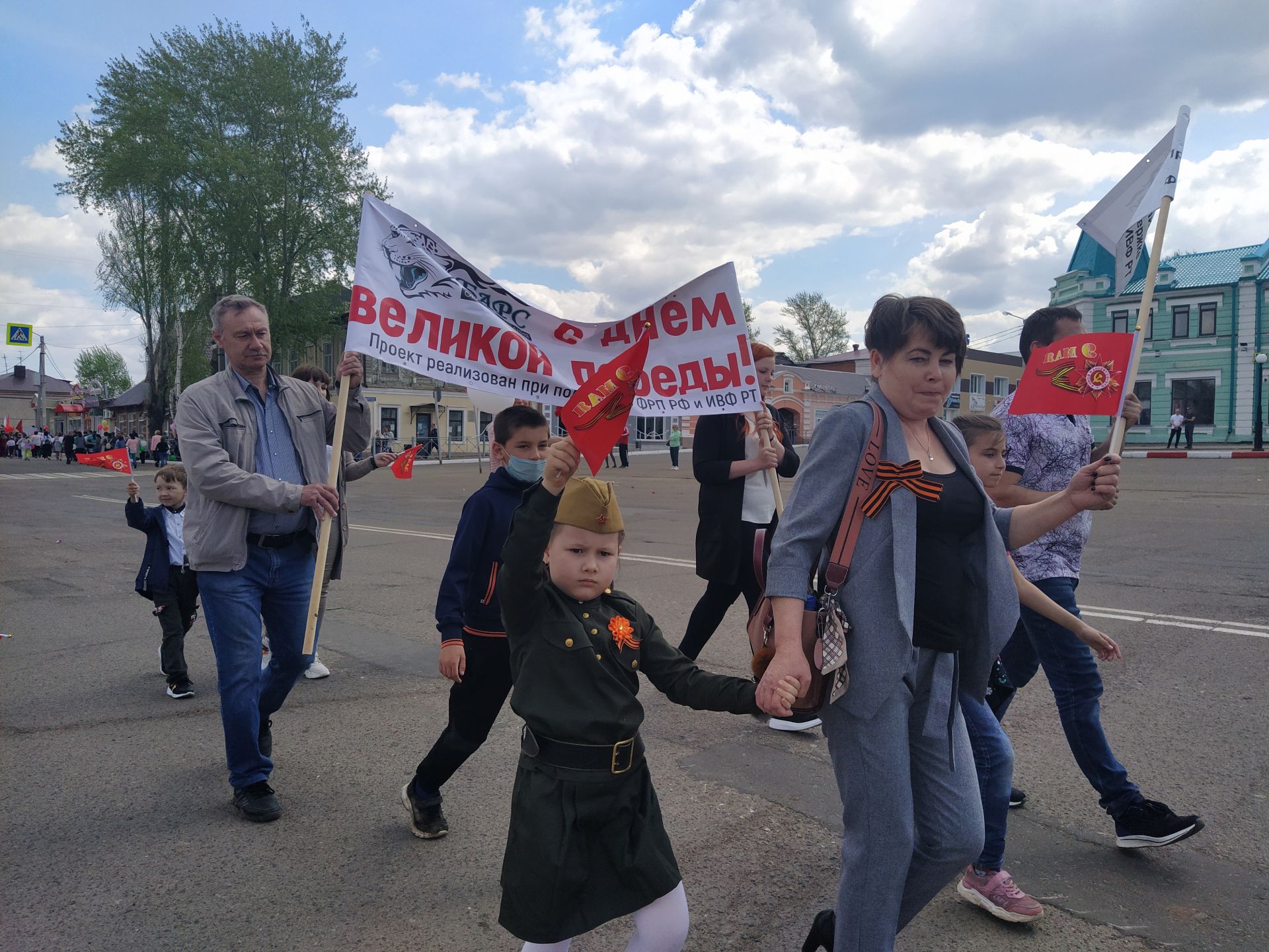 В Чистополе отпраздновали 76 годовщину Великой Победы (ФОТОРЕПОРТАЖ)