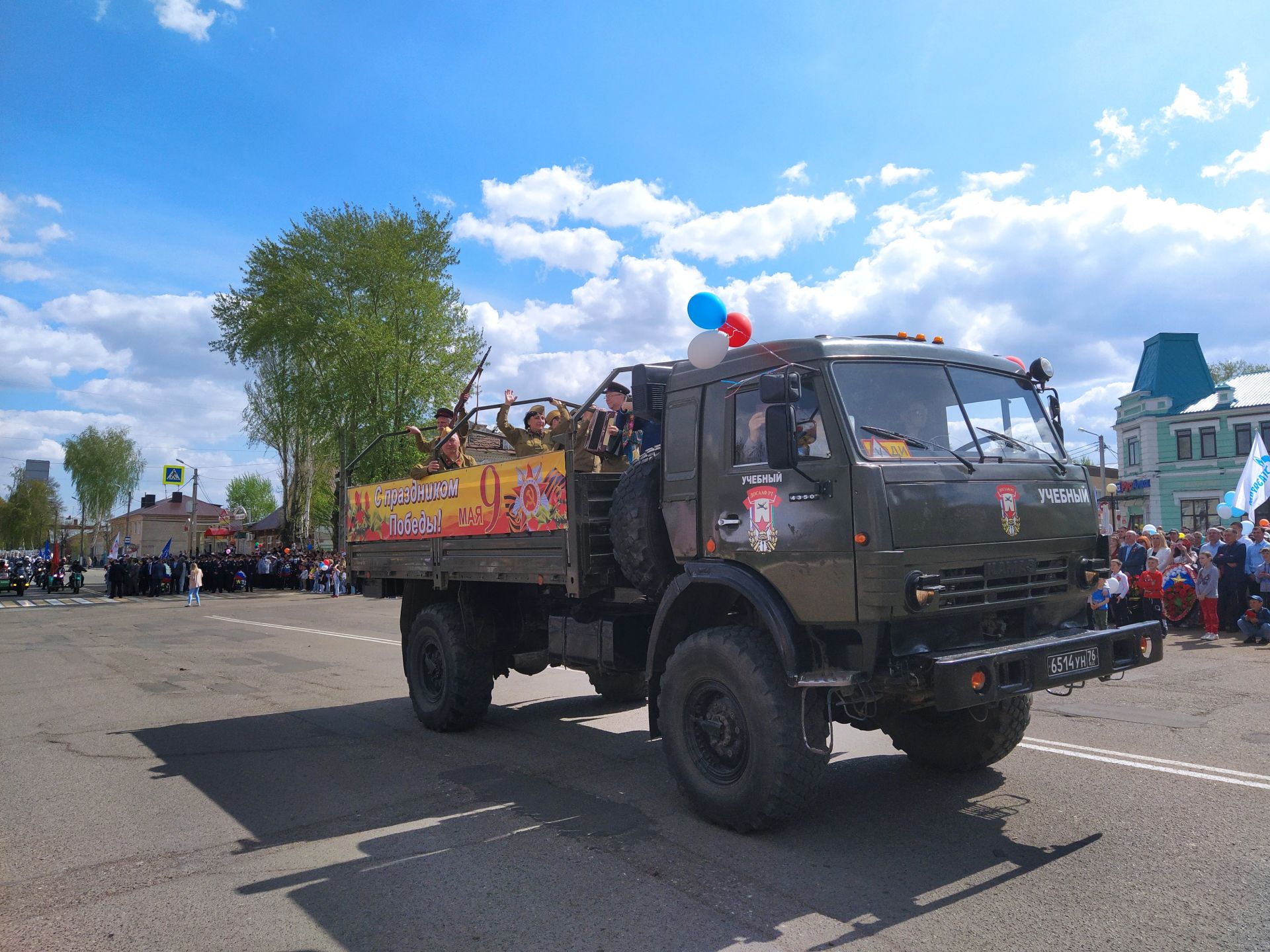 В Чистополе отпраздновали 76 годовщину Великой Победы (ФОТОРЕПОРТАЖ)