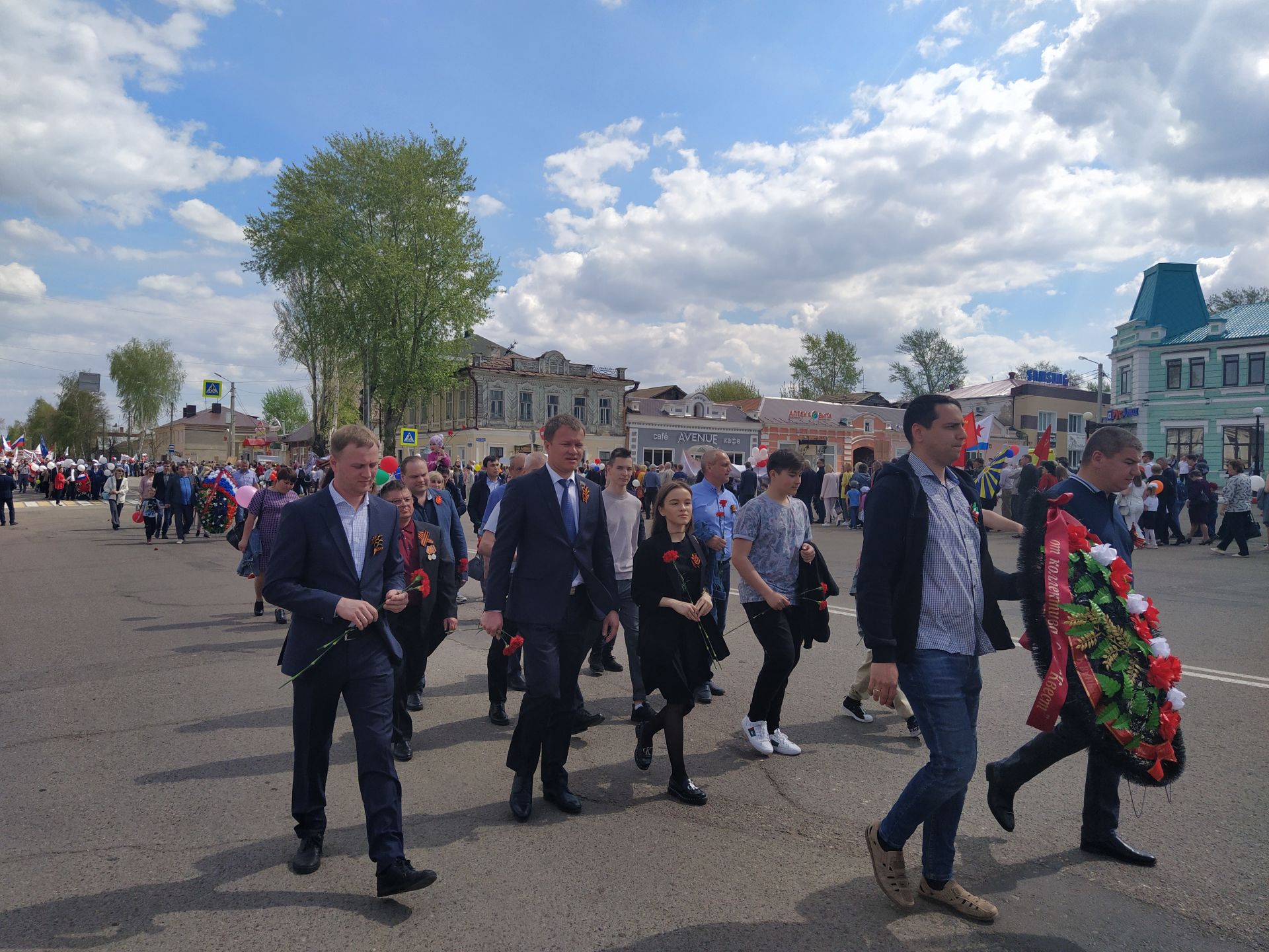 В Чистополе отпраздновали 76 годовщину Великой Победы (ФОТОРЕПОРТАЖ)