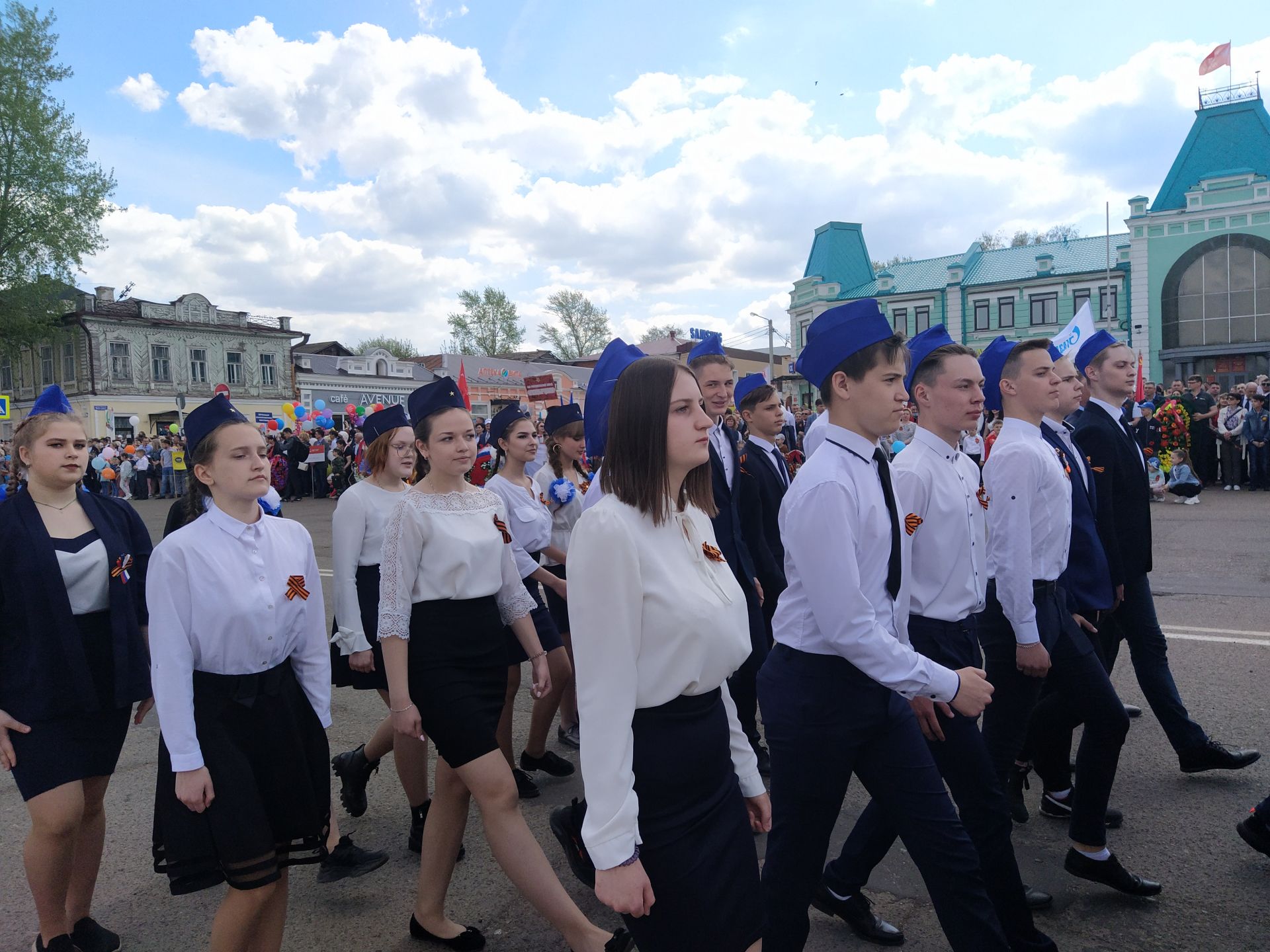 В Чистополе отпраздновали 76 годовщину Великой Победы (ФОТОРЕПОРТАЖ)