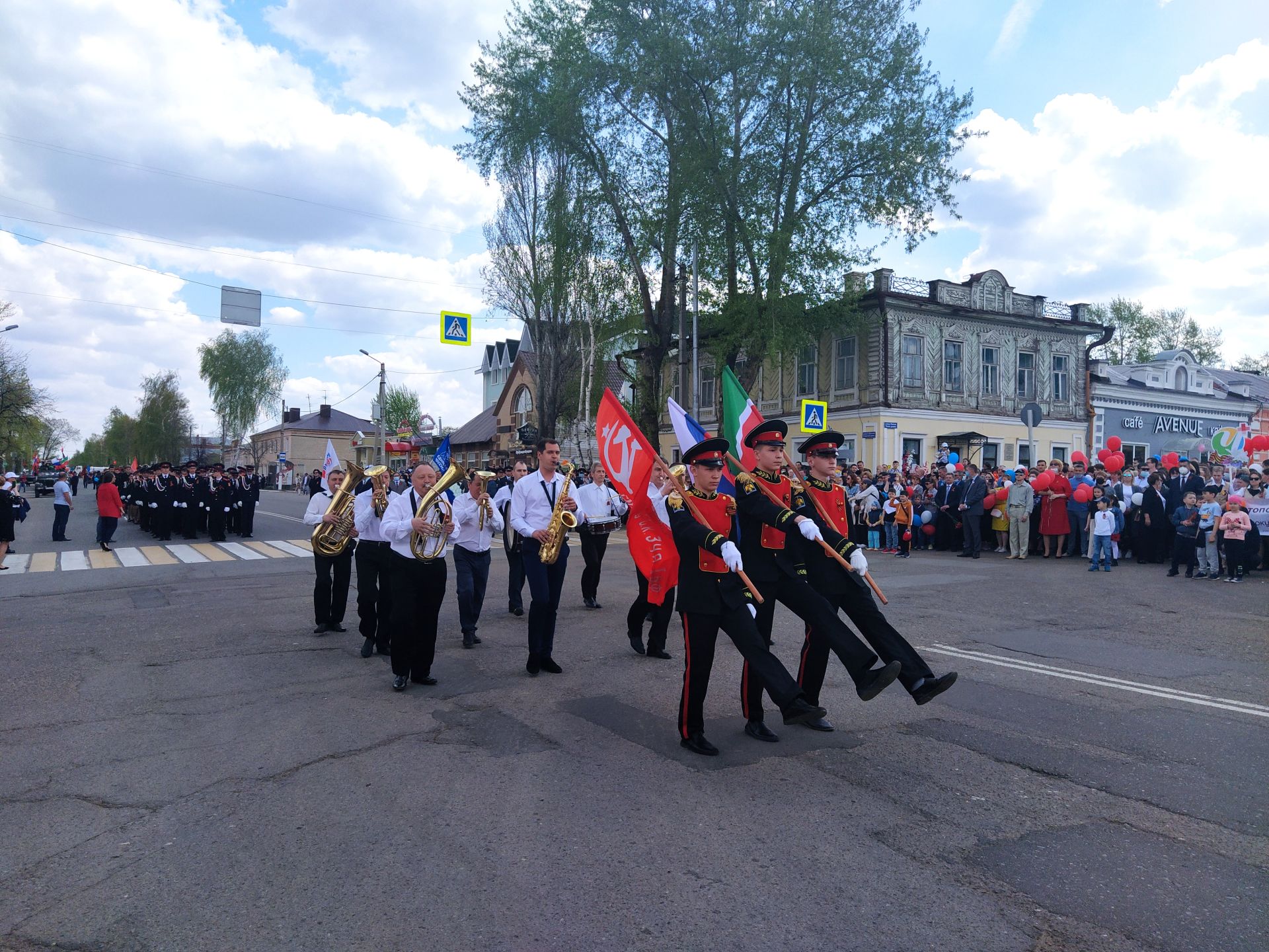 В Чистополе отпраздновали 76 годовщину Великой Победы (ФОТОРЕПОРТАЖ)