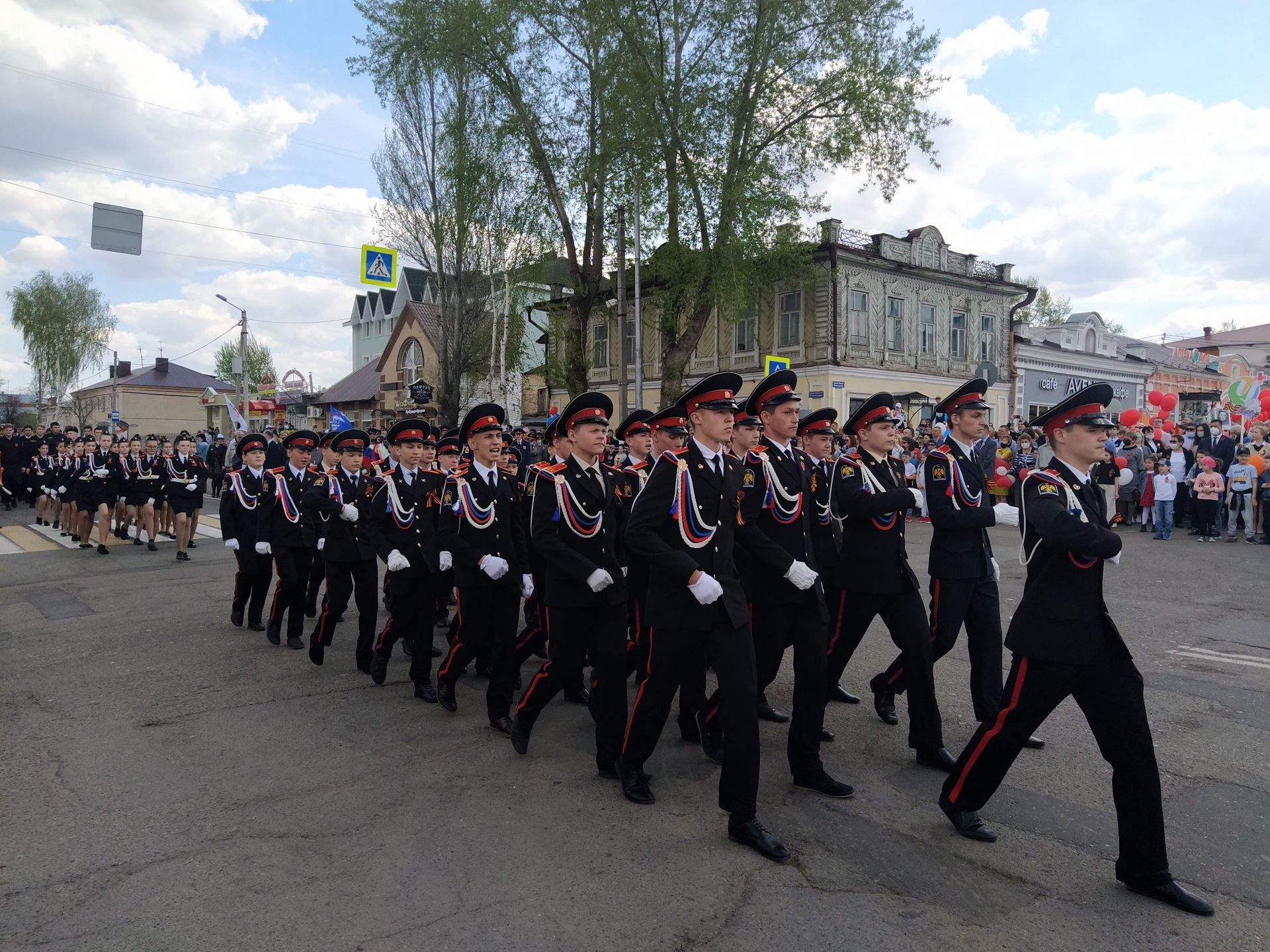 В Чистополе отпраздновали 76 годовщину Великой Победы (ФОТОРЕПОРТАЖ)