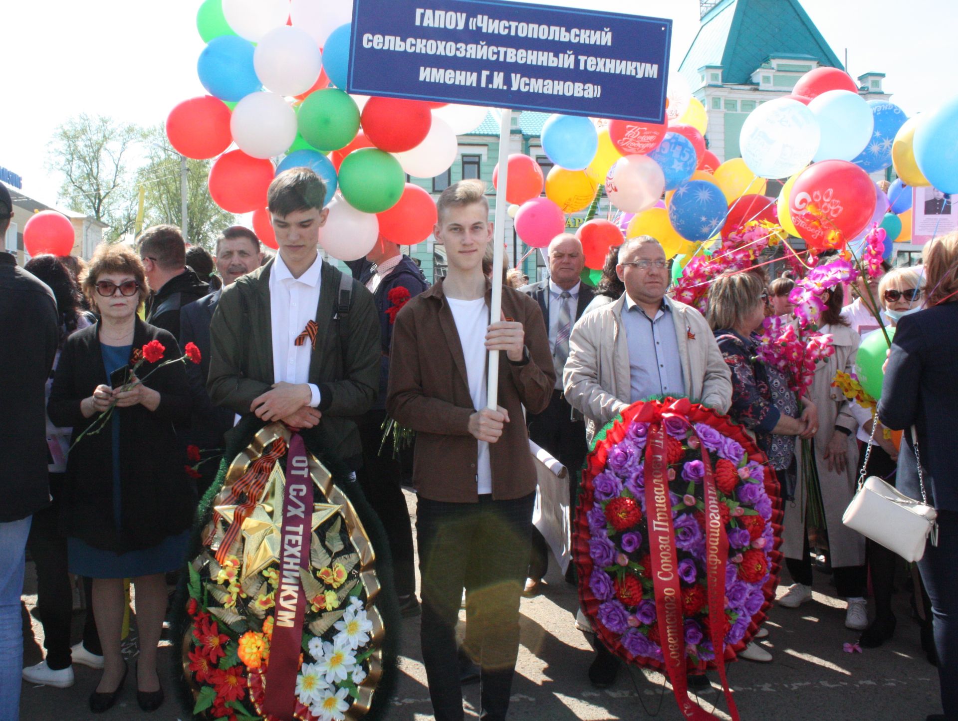 В Чистополе отпраздновали 76 годовщину Великой Победы (ФОТОРЕПОРТАЖ)