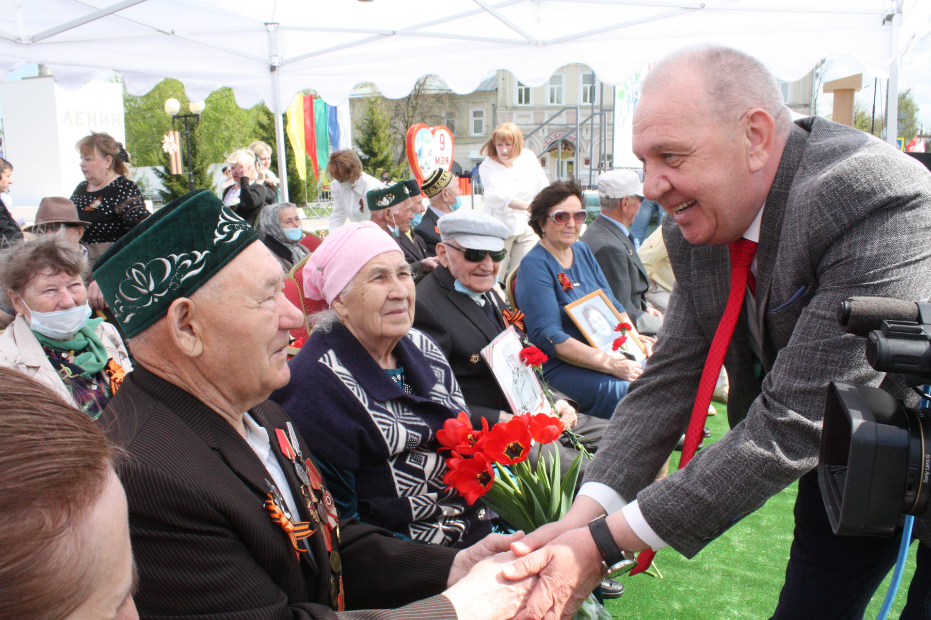 В Чистополе отпраздновали 76 годовщину Великой Победы (ФОТОРЕПОРТАЖ)