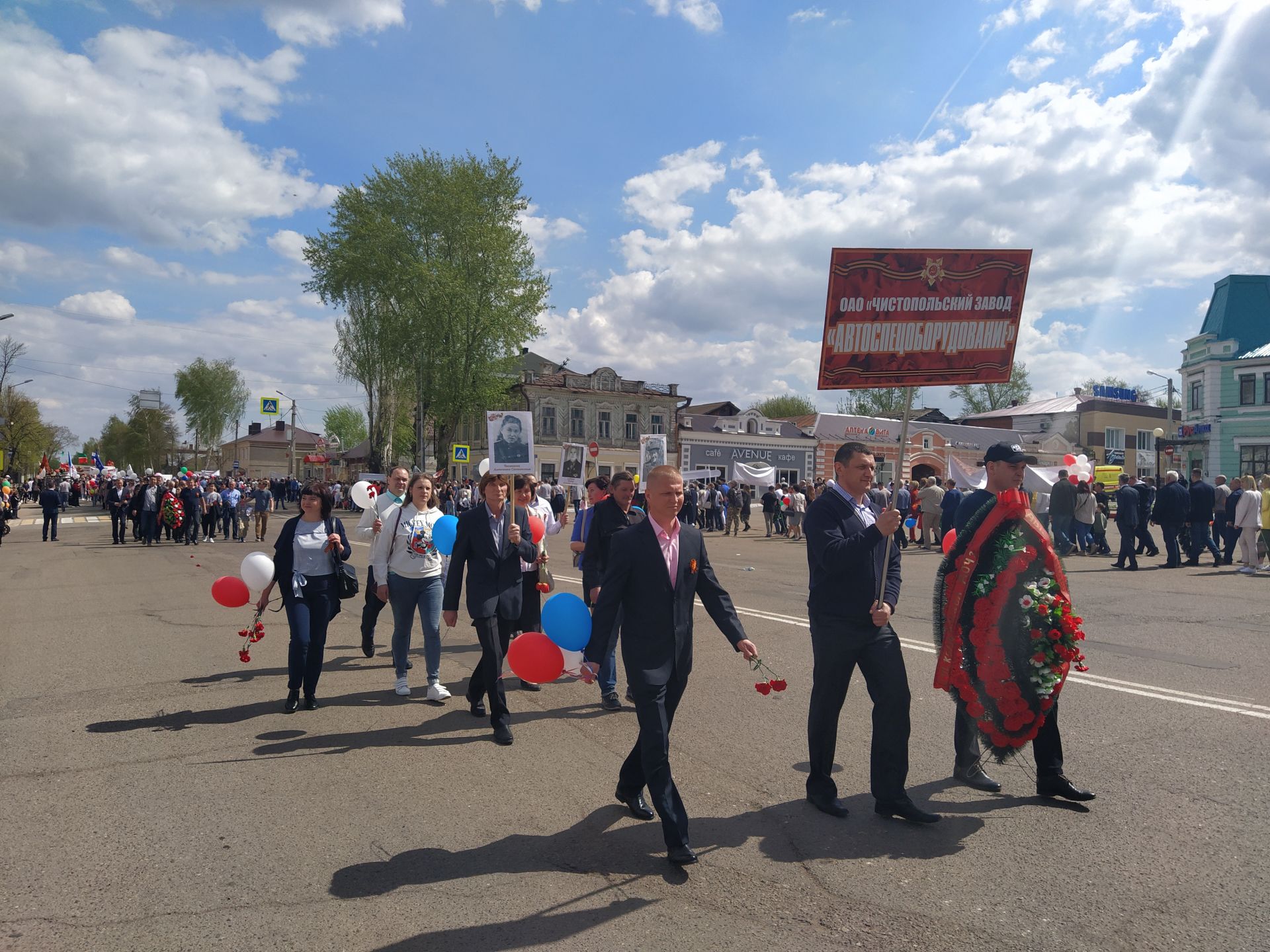 В Чистополе отпраздновали 76 годовщину Великой Победы (ФОТОРЕПОРТАЖ)