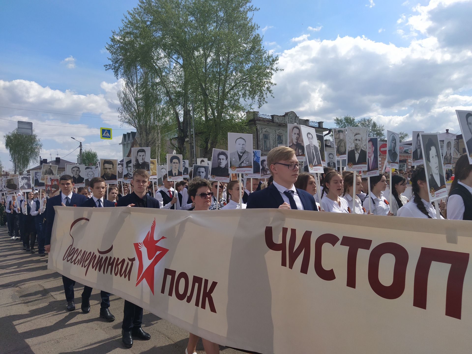 В Чистополе отпраздновали 76 годовщину Великой Победы (ФОТОРЕПОРТАЖ)