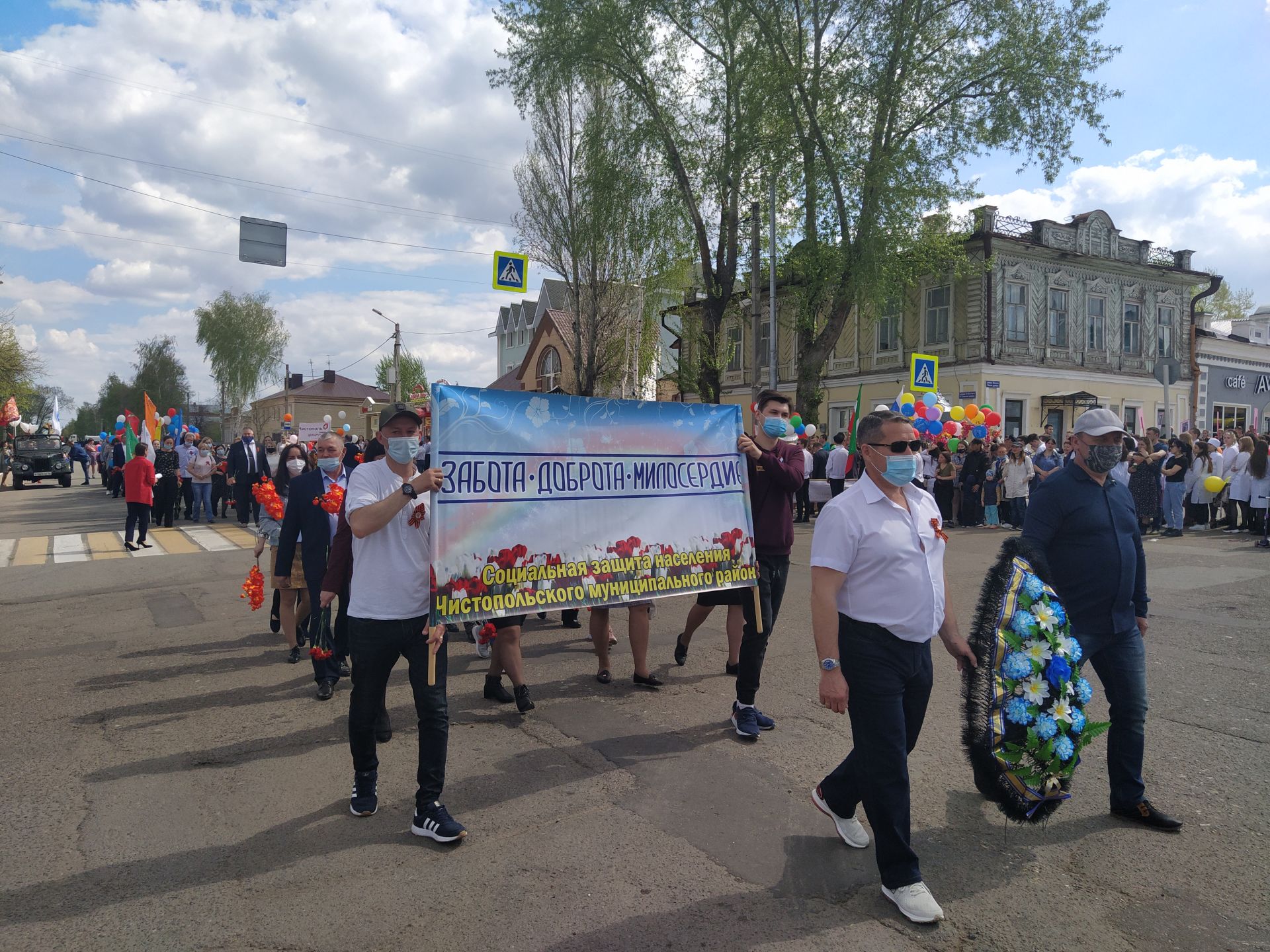 В Чистополе отпраздновали 76 годовщину Великой Победы (ФОТОРЕПОРТАЖ)