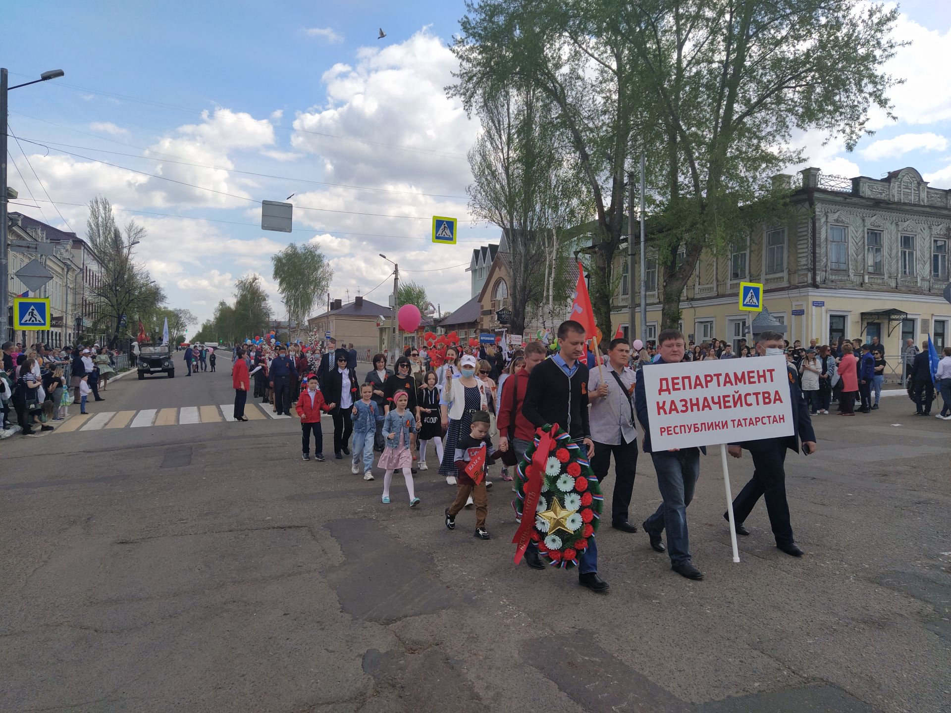 В Чистополе отпраздновали 76 годовщину Великой Победы (ФОТОРЕПОРТАЖ)