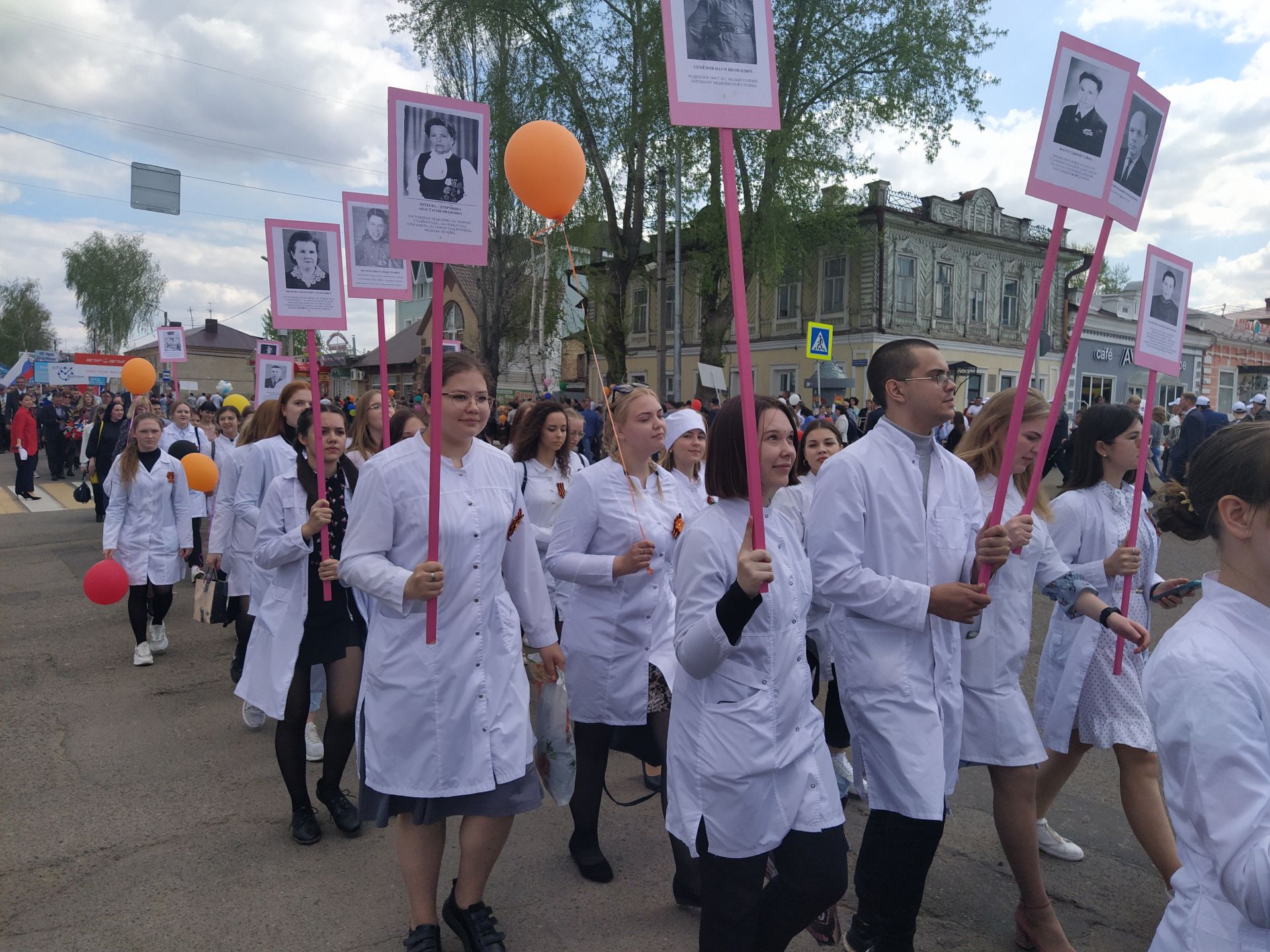 В Чистополе отпраздновали 76 годовщину Великой Победы (ФОТОРЕПОРТАЖ)