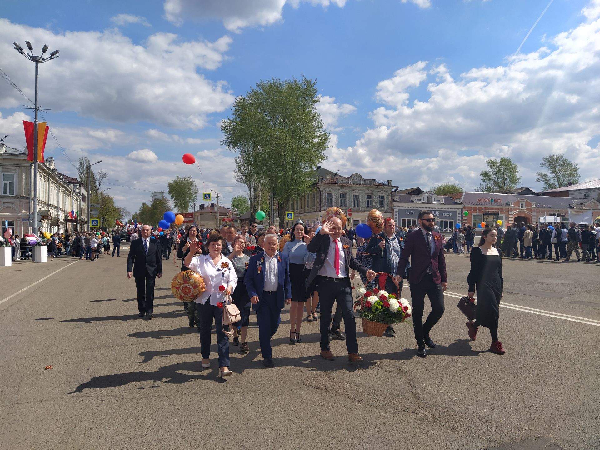 В Чистополе отпраздновали 76 годовщину Великой Победы (ФОТОРЕПОРТАЖ)