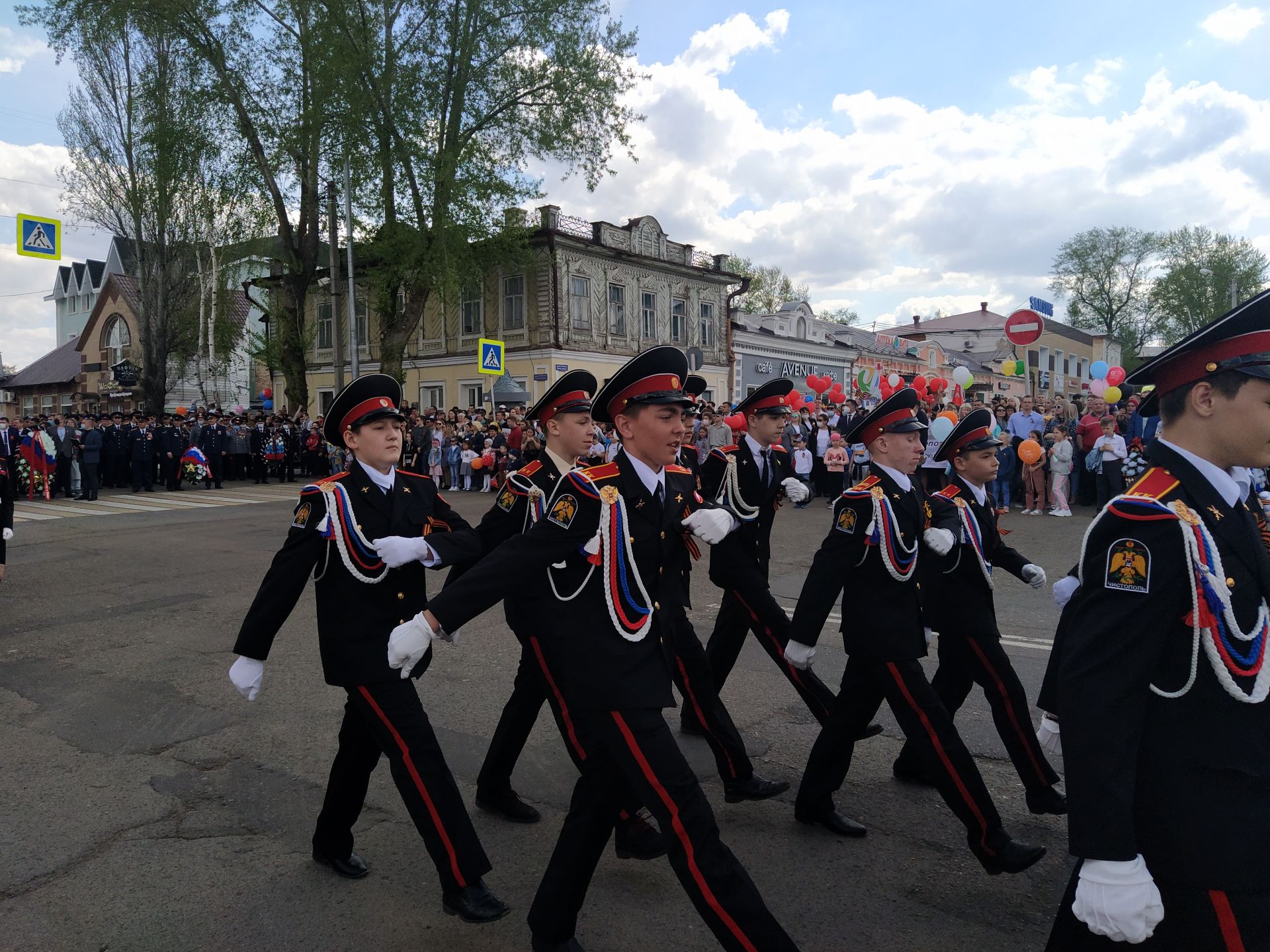 В Чистополе отпраздновали 76 годовщину Великой Победы (ФОТОРЕПОРТАЖ)