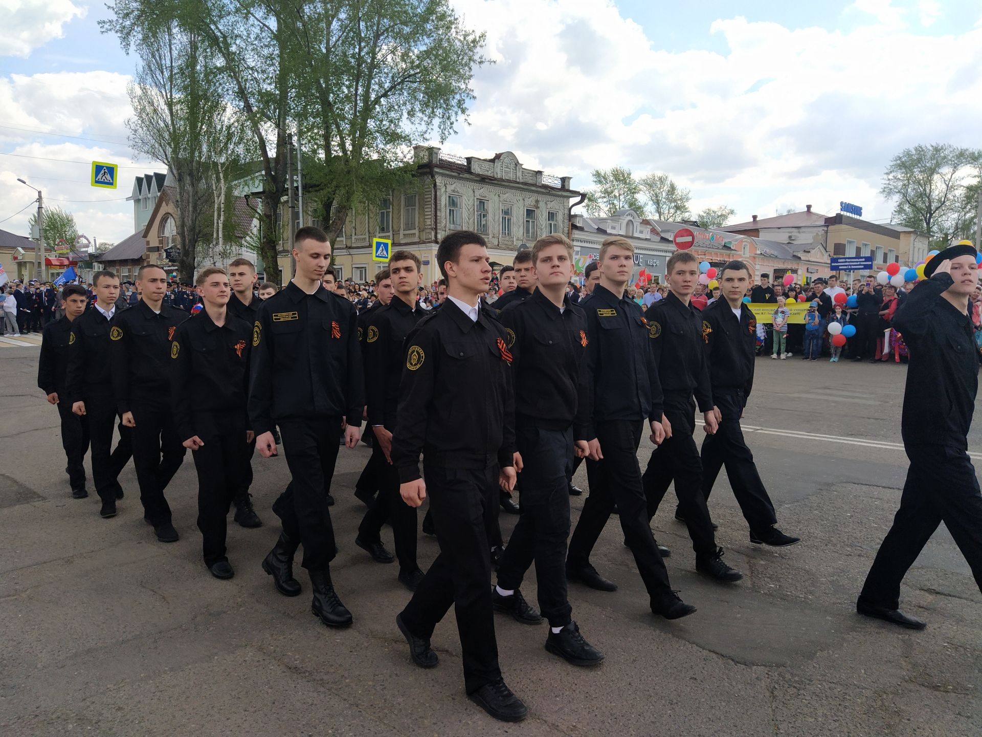 В Чистополе отпраздновали 76 годовщину Великой Победы (ФОТОРЕПОРТАЖ)