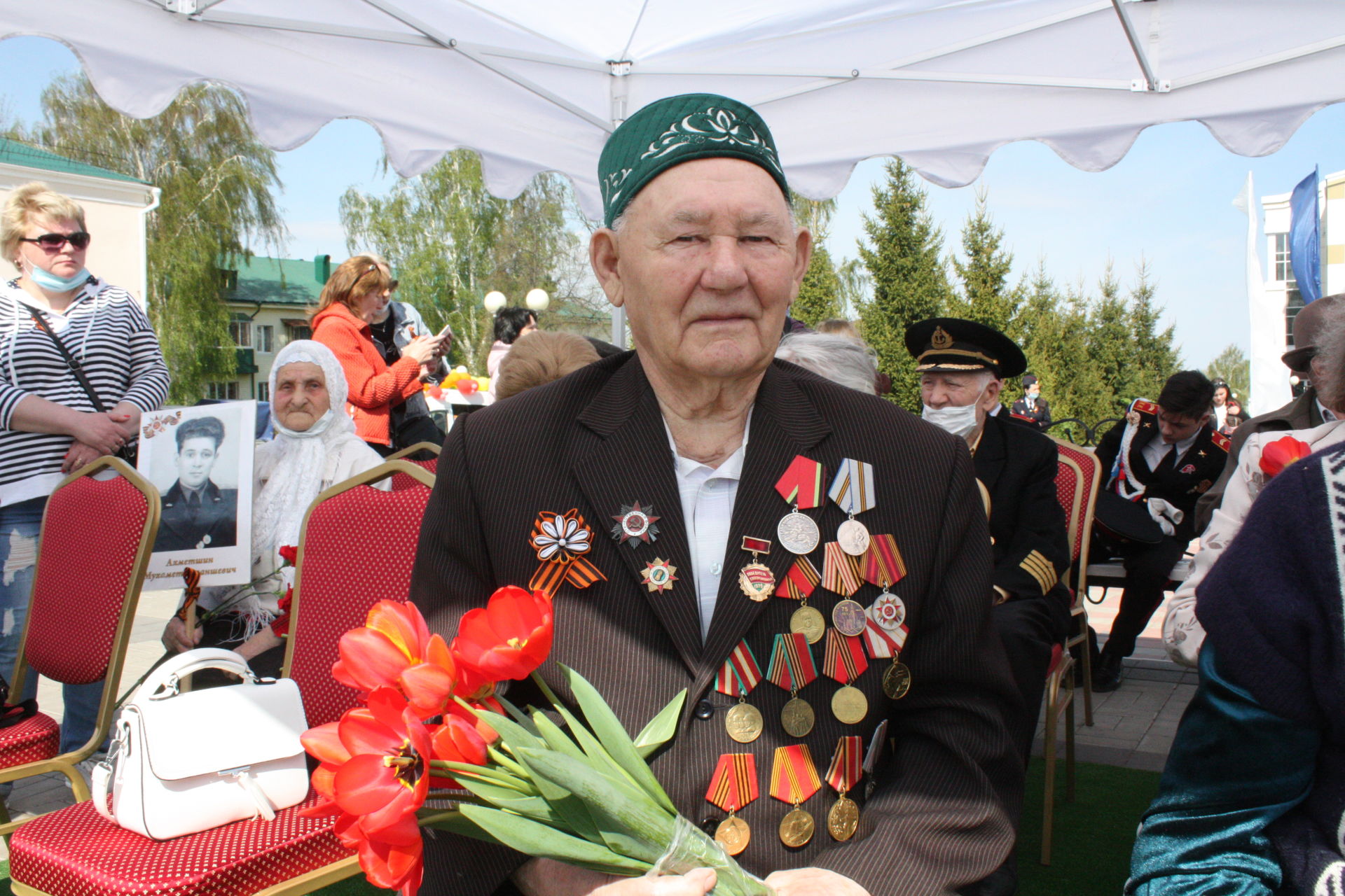 В Чистополе отпраздновали 76 годовщину Великой Победы (ФОТОРЕПОРТАЖ)