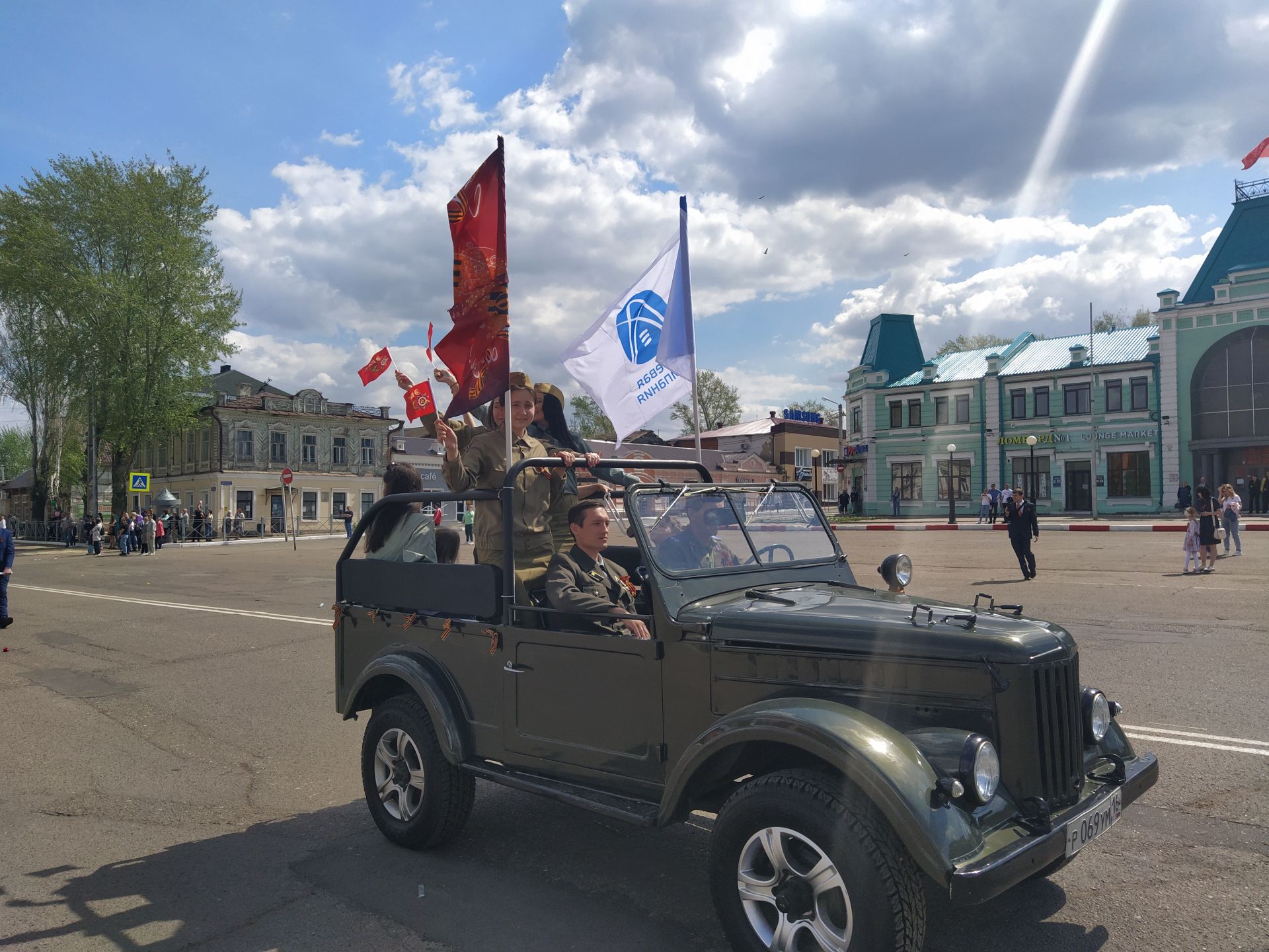 В Чистополе отпраздновали 76 годовщину Великой Победы (ФОТОРЕПОРТАЖ)