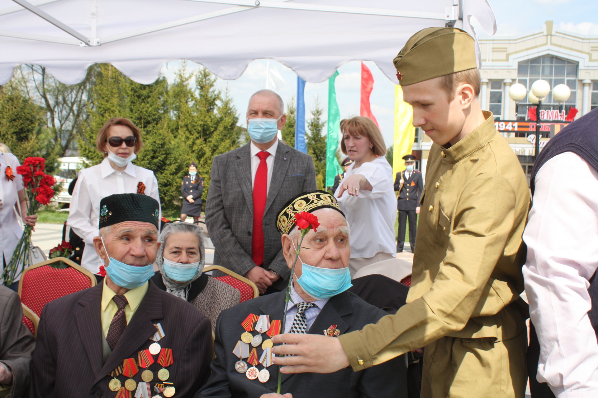 В Чистополе отпраздновали 76 годовщину Великой Победы (ФОТОРЕПОРТАЖ)