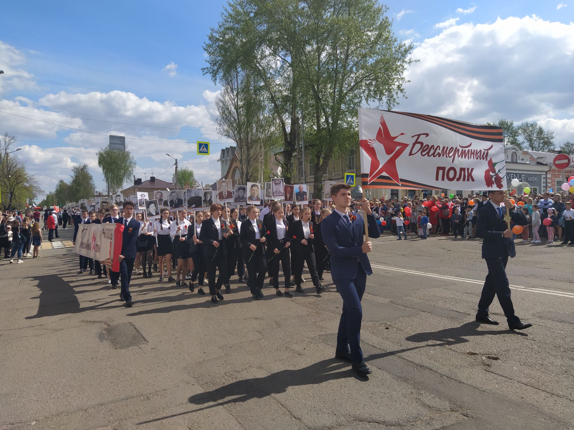 В Чистополе отпраздновали 76 годовщину Великой Победы (ФОТОРЕПОРТАЖ)