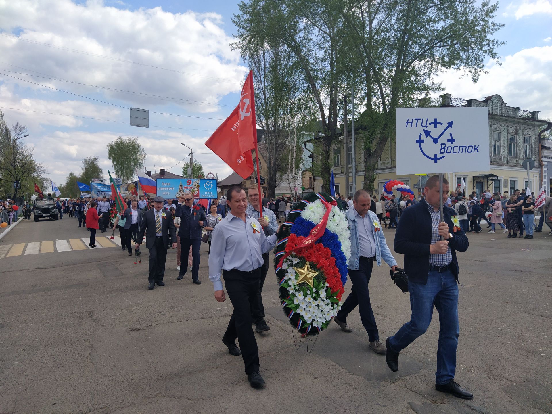 В Чистополе отпраздновали 76 годовщину Великой Победы (ФОТОРЕПОРТАЖ)