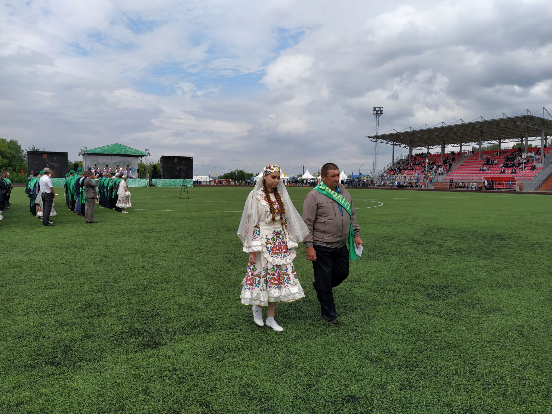 На майдане чистопольского Сабантуя чествовали передовиков сельского хозяйства