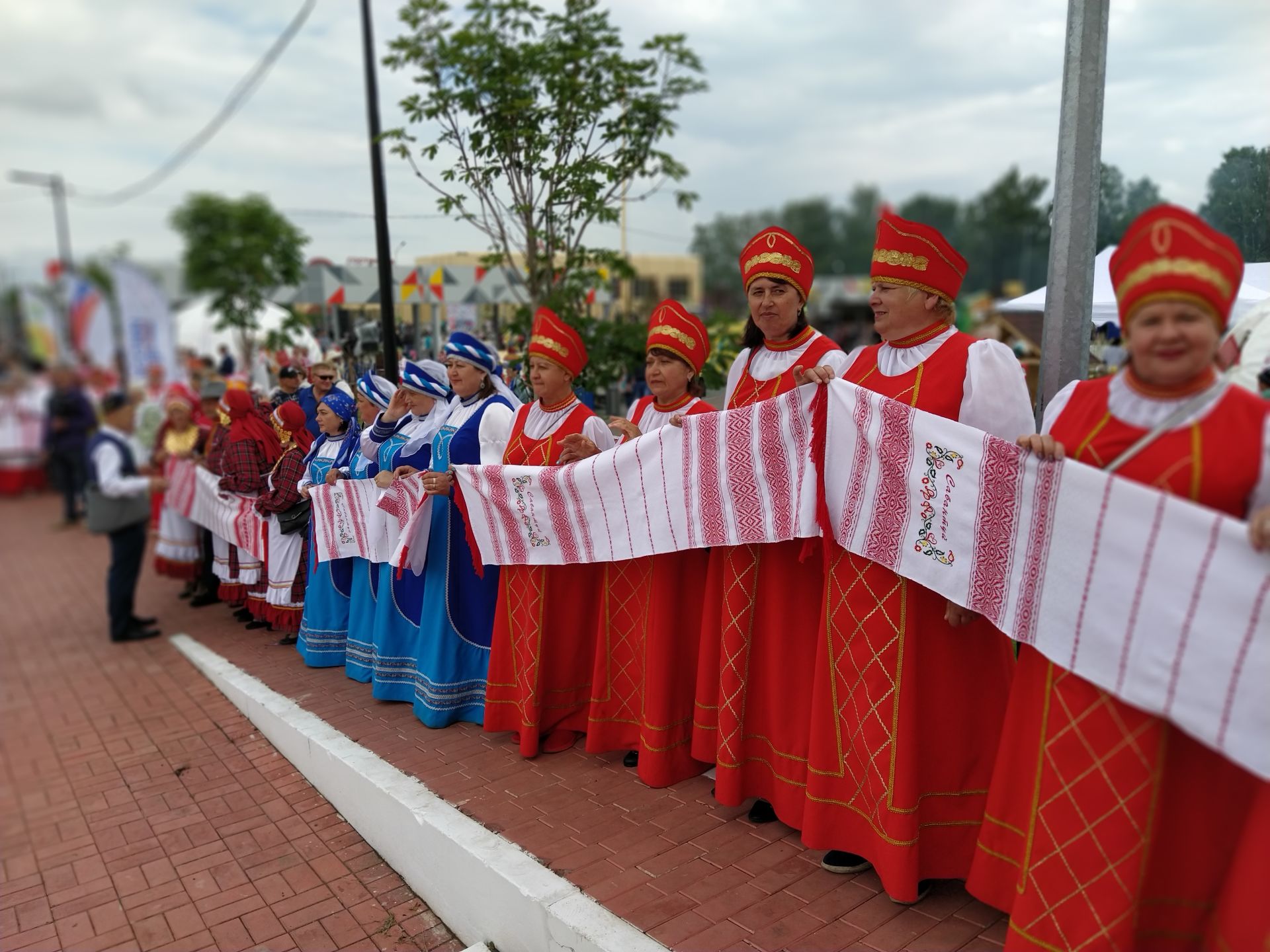 Гости чистопольского Сабантуя посетили национальные подворья