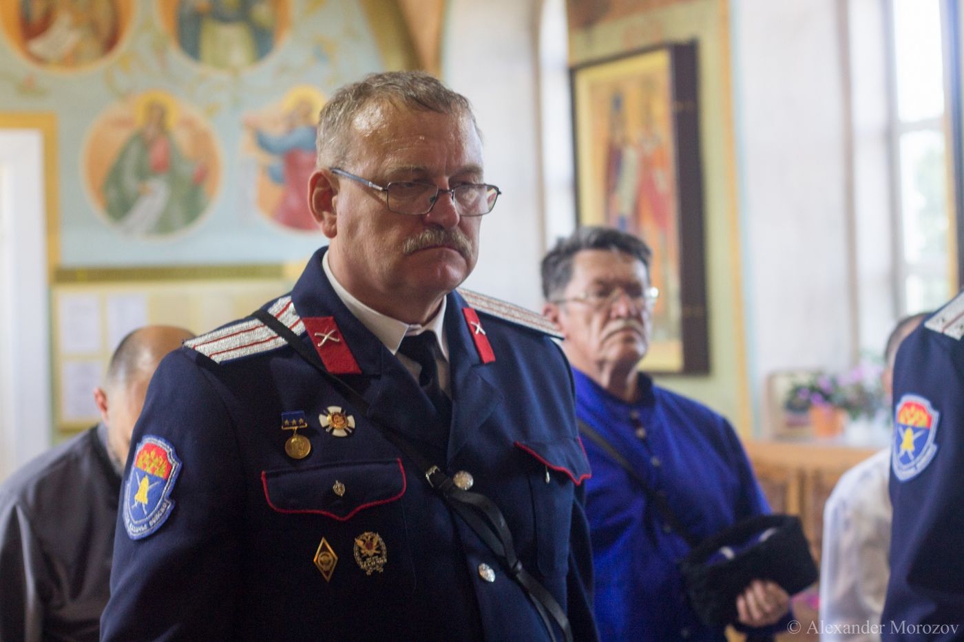 В Чистопольско-Высельском храме новоизбранный казак принял присягу