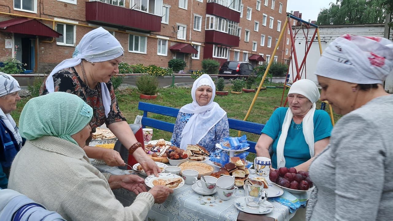 Чистопольцы отметили Курбан-байрам всем двором