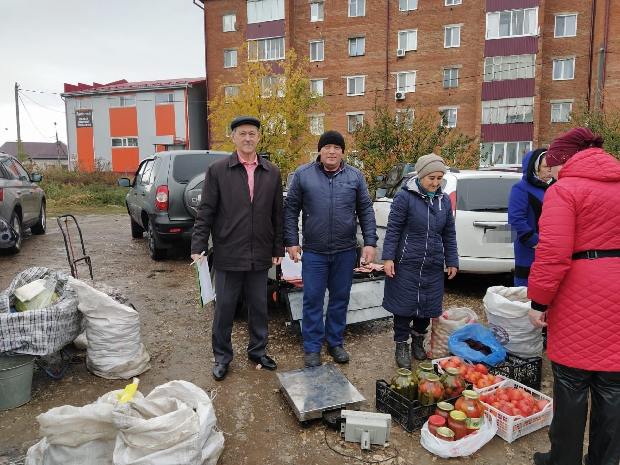 На чистопольских рынках прошли ярмарки