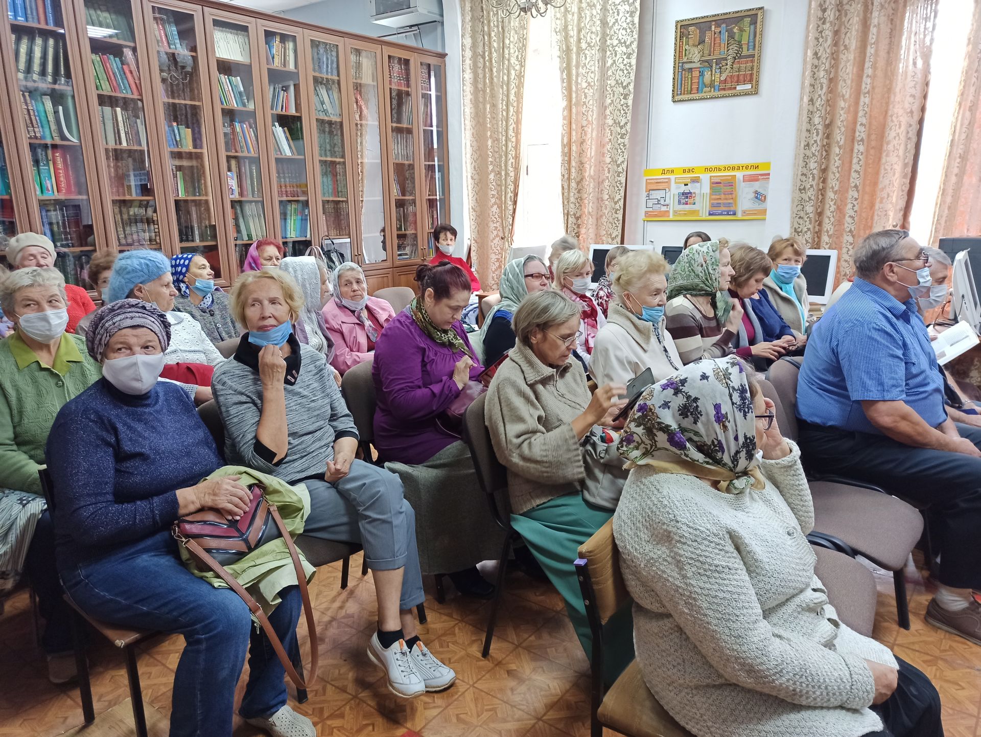 В центральной библиотеке презентовали книгу о Чистопольском Успенском женском монастыре