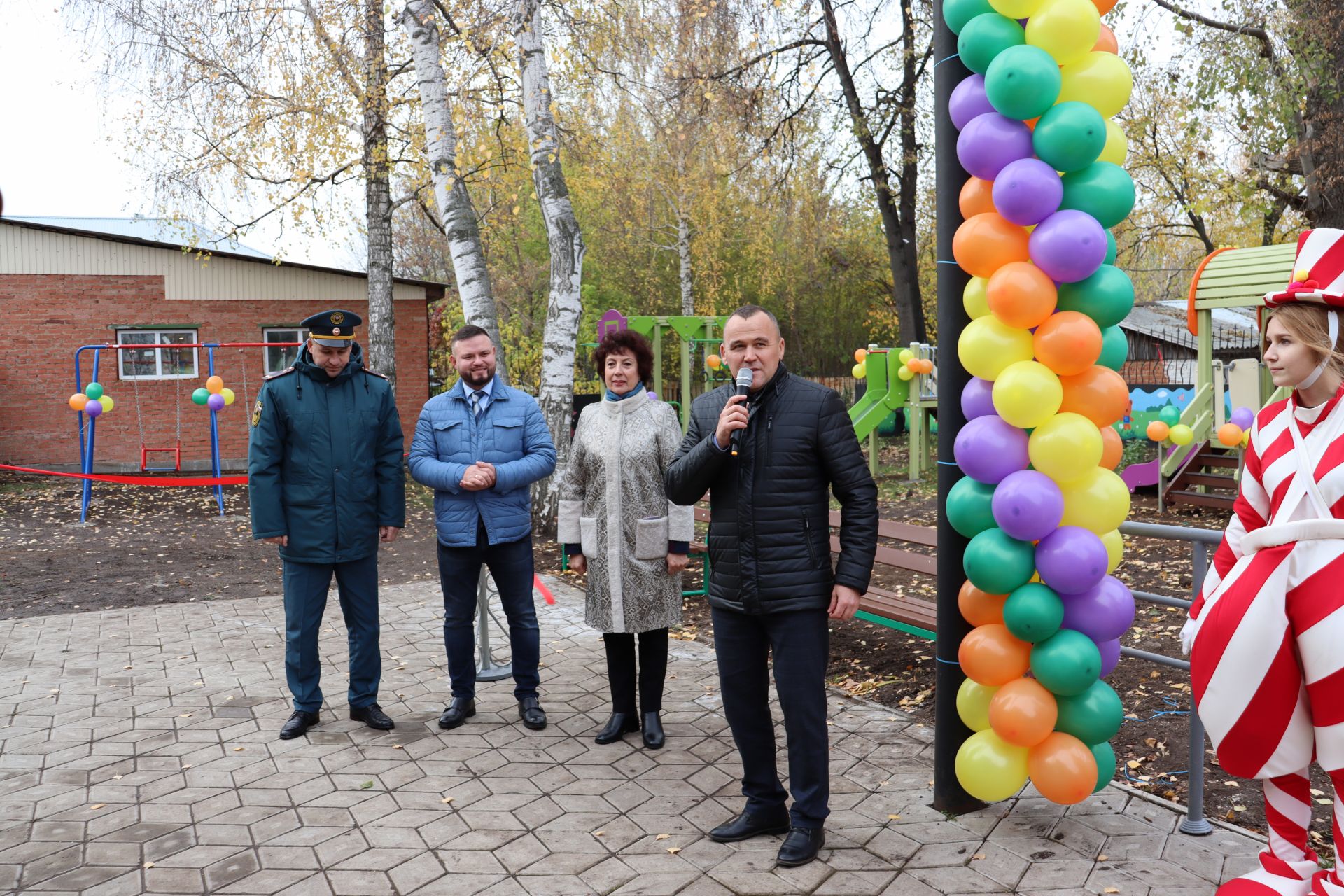 В Чистополе при реабилитационном центре открыли игровую площадку