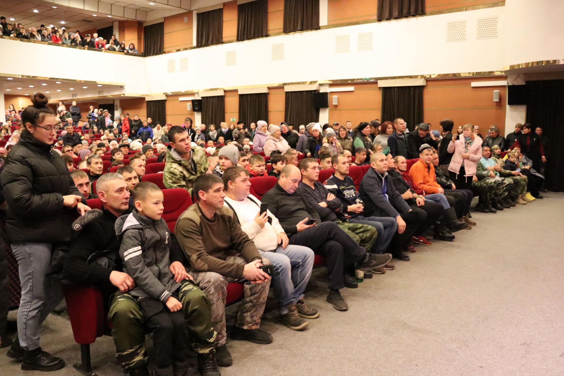 В Чистополе вновь состоялась отправка мобилизованных (ФОТОРЕПОРТАЖ)